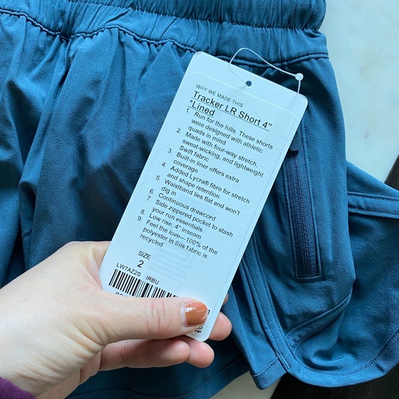 Lululemon Tracker LR Short 4” Iron Blue - Picture 2 of 4